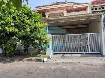 Di sewakan Pantai Mentari