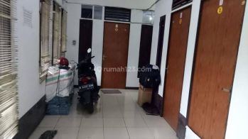 Rumah Kos Di Taman Kopo Indah SHM 2 Lantai Bagus Posisi Hook