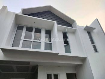 Rumah Baru Dalam Cluster 2 Lantai Harga Perdana Di Jatiwaringin