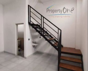 Rumah Minimalis Simpel 2 Carport di Nusa Loka dekat Pasar Modern BSD