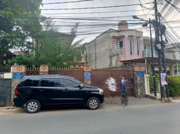 Rumah di Jl Tanjung Barat Selatan Jagakarsa Jaksel