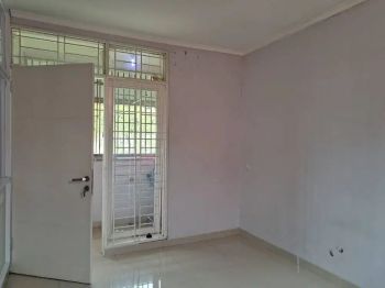 di jual rumah butuh cepat dalam komplek elit di antapani harga 1man