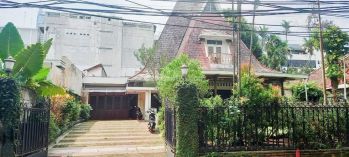 Rumah Nyaman Lokasi Strategis di Jl Kertosono, Menteng, Jakarta Pusat