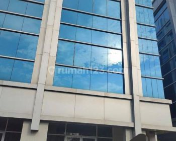 Ruko baru gandeng hoek di golf island