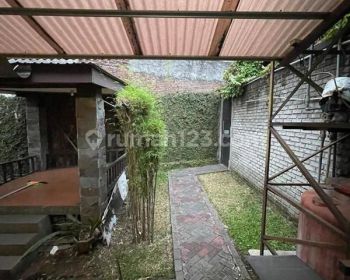 Dijual Rumah Sayap Dago