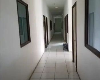 Gudang disewakan Kapuk Jakarta akses Tol Pluit muat Kontainer