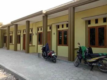 Di Kontrakan Rumah Bedeng - Per. Griya Cilegon