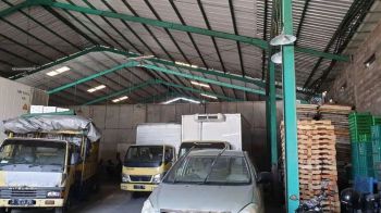 Gudang Nol Jln Raya Tanjungsari Surabaya Barat