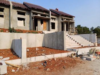 Rumah modern unit ready stok cash dan KPR