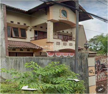 Rumah Mewah 2 Lantai Di Belakang Hotel Hyatt Palagan Sleman