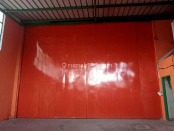 Gudang Siap Pakai di Jalan Holis Bandung