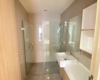 Sewa Apartement Orange County studio Newport