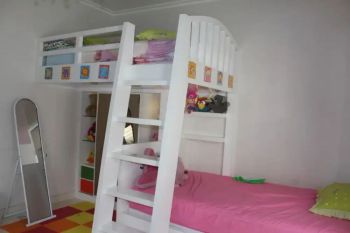 Hunian Modern Minimalis Ada Swimming pool di Kota Wisata Cibubur