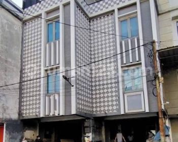 Ruko Gandeng di Duta Harapan Indah