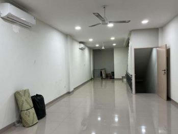 P And Dijual Cepat Murah Ruko 4.5x15 Golf Island Pantai Indah Kapuk