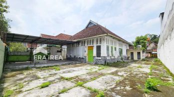 Ruang Usaha Murah Strategis di Kestalan Banjarsari Solo