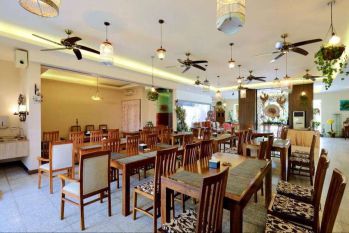 Ruang Usaha Strategis di Tengah Kota Cocok Untuk Resto dan Kantor