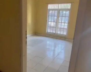 Dijual rumah luas ditengah kota cilacap jalan sirkaya dekat pasar gede