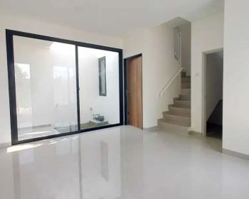 Rumah murah 2 lantai siap huni di Tangerang selatan bisa KPR