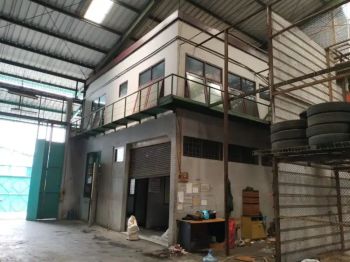 gudang murah strategis di holis baru renovasi siap pakai