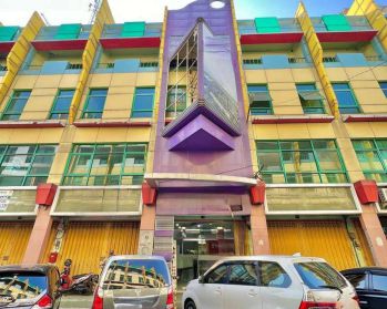 Jual cepat, Ruko 4 lantai Garden Palace Hr Muhammad Surabaya