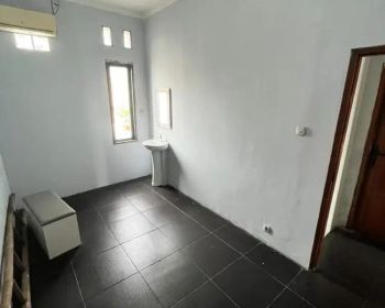 Sewa Kontrakan MURAH Jakarta Timur Rumah Klinik Cafe Kantor STRATEGIS