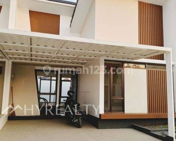 RUMAH BARU DI PODOMORO PARK ONE GATE SYSTEM, CARPORT LUAS