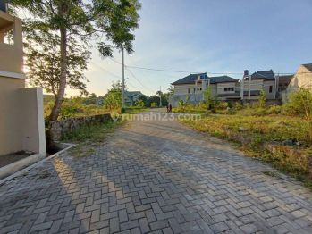 Dekat Ugm Dan Uii, Prospek Kost Eksklusif View Sawah