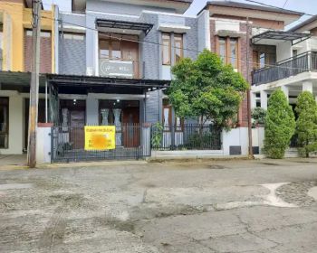 RUMAH 2LANTAI HARGA KEPEPET 1.3M NEGO