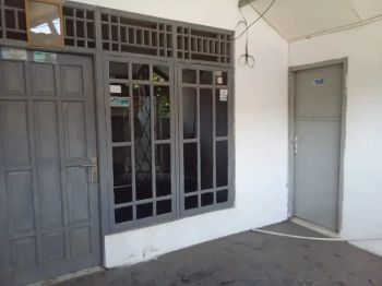 Dijual rumah second di area Lippo Karawaci