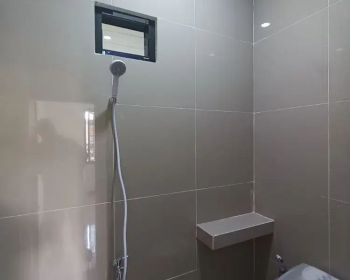 S441.Rumah 2Lt Strategis Clasic Fasum Lengkap pinggir jl raya Ciledug