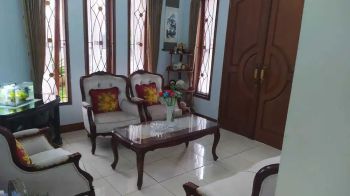 Dijual Rumah Hook 1,5 Lantai Nyaman Terawat di Margahayu Permai