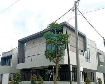 Rumah Gayungsari Barat Baru Gress