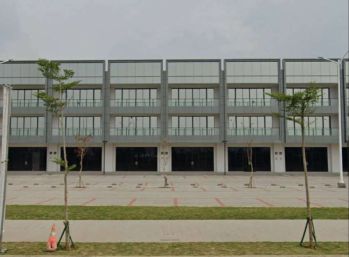 Disewa Ruko Rodeo Drive Ebony Golf Island PIK 8x15 3 Lantai Rukan