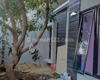 2 Lantai di Cluster Dcassa Grande Cisaranten Bandung