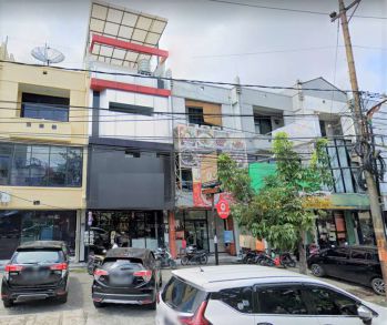 Ruko 4 lantai Siap huni di Raya Kupang Jaya, deretan bank Bca