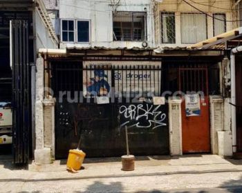 Dijual Cepat Ruko 3,5 Lantai Tanah Abang Harga Dibawah NJOP