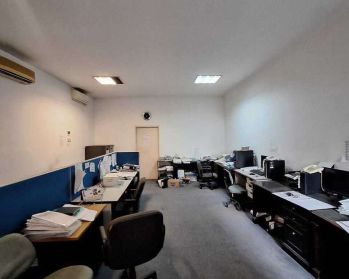 Ruko 3 lantai Jakarta barat dekat MNCTV terawat