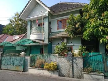 RUMAH 2 LANTAI DI KLEDOKAN, BABARSARI DEKAT AMPLAZ, KAMPUS YKPN UPN