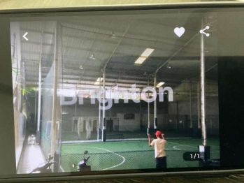 dijual bangunan komersil ada usaha sedang jalan di klayatan