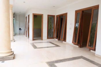 Dijual Rumah Metro Pondok Indah SHM 2 Lantai