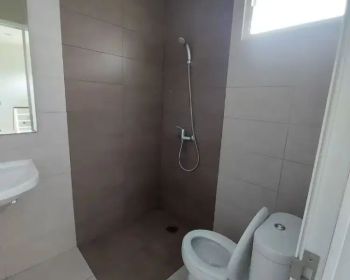 DISEWAKAN RUMAH DI SUMARECON KARAWANG 3,3JT/BULAN