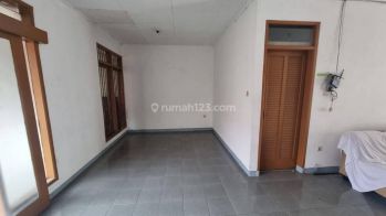 Dijual Rumah di Jatiwaringin Hanya 5 Menit Ke Toll Pd.gede