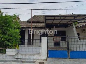 Nginden Intan Timur tengah kota dekat Untag Rumah sakit tempat ibadah