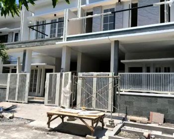 Dijual Rumah Mewah Margorejo Indah di Surabaya dekat Plaza Marina