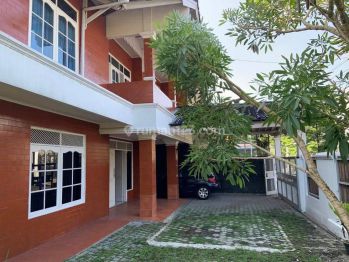 Dijual Rumah Bagus Dan Terawat Sayap Buah Batu Bandung