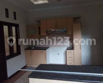 Dijual Rumah Asri Cluster Antapani trs Jakarta  Bandung