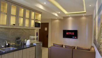 Disewakan Apartemen Sudirman Park 2BR (harian/bulanan/tahunan)