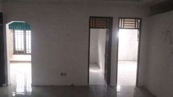 Disewakan rumah 3 kamar tidur cuma 26 juta pertahun