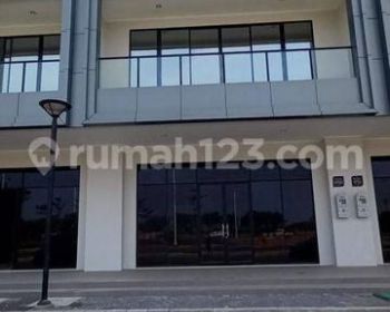 Disewakan Ruko 3 Lantai Soho Ebony Pik Hook